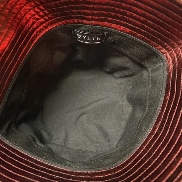 GUC Wyeth Faux Leather Bucket Hat - Picture 9 of 11